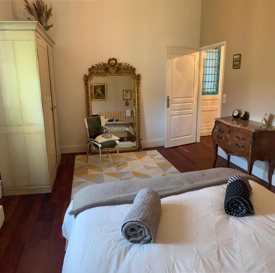 Suite Privative Abella - Aile De Maison Bourgeoise Ambares-et-Lagrave Dış mekan fotoğraf